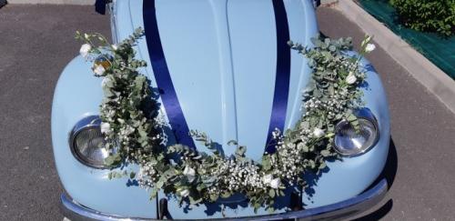 Décoration de mariage sur voiture