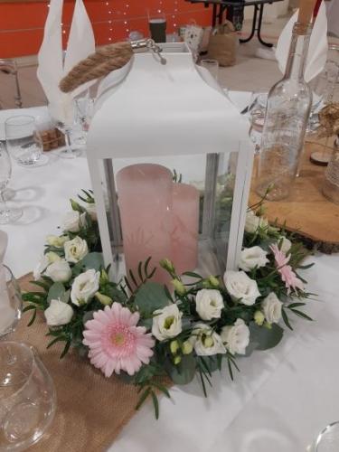 Couronne mariage sur table